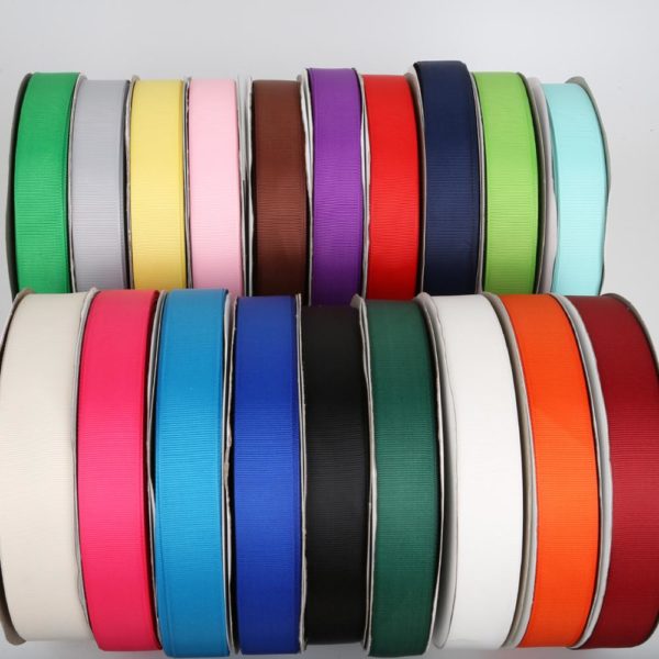 5Yards Roll Grosgrain Satin Ribbons for Wedding Christmas Party Decorations DIY Bow Craft Ribbons Card Gifts 1 5Yards/Roll Grosgrain Satin Ribbons for Wedding Christmas Party Decorations DIY Bow Craft Ribbons Card Gifts Wrapping Supplies