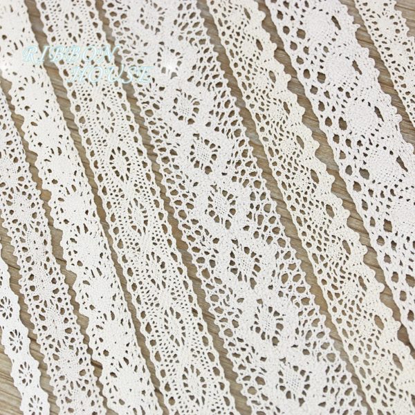 5Meter roll White Beige Cotton Embroidered Lace Net Ribbons Fabric Trim DIY Sewing Handmade Craft (5Meter/roll) White Beige Cotton Embroidered Lace Net Ribbons Fabric Trim DIY Sewing Handmade Craft Materials
