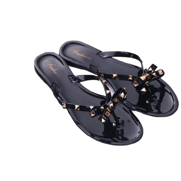 2019 new slippers female summer fashion rivet bow flip flops wear wild flat jelly shoes sandals 2019 new slippers female summer fashion rivet bow flip flops wear wild flat jelly shoes sandals and slippers